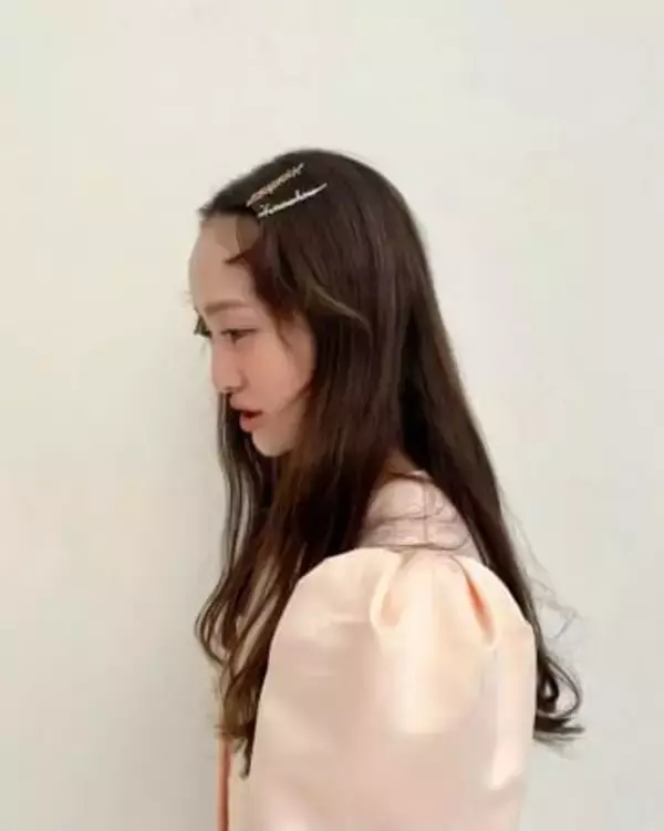 「透き通りすぎて…」15歳上アイドルと電撃婚から2年、百田夏菜子〝雰囲気ガラリ〟最新ショットに「めっちゃキラキラ」「また新しい雰囲気」「存在が魔法」と注目