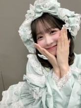 全身ブラック超ミニでクールな脚見せ、FRUITS ZIPPER櫻井優衣がイメージ一新〝大人な表情〟「異次元」「いつもと違ってめちゃくちゃクール」