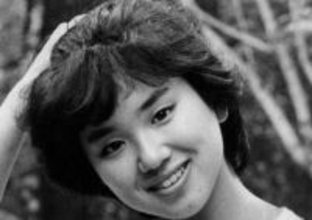 「野獣会会長・東涼子」から41年...大沢逸見〝赤いちゃんちゃんこ〟姿にファン感慨「とても還暦には見えません〜」「60代を謳歌して」