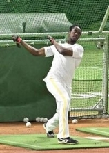 「イヒネをファームに行かせて」ソフトバンク小久保監督、外野手の入れ替えを説明