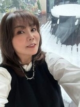 「心遣いにほろり」小川菜摘、大物タレントの夫からの差し入れが話題「おやびん優しい」「旦那様のお心遣い、嬉しいですね」