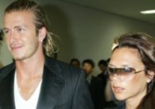 「ギョッとした」「怖い！」ベッカム家の長男〝妻の目タトゥー〟に衝撃！21歳で富豪の米女優と婚約、結婚4年目…「闇が深すぎる」「素敵な若いカップル」の声