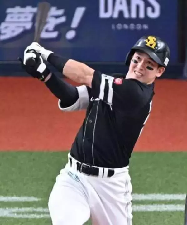 ソフトバンク栗原陵矢、走者一掃の3点三塁打で試合を振り出しに　6回2死満塁で好投の田嶋大樹をKO　前夜は逆方向に3ラン