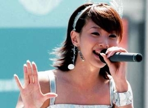 「17年経っても飽きませんねぇ」藤本美貴、9歳上「愛する私の男」とラブラブ2ショット「公然とノロケてんじゃん笑」「笑顔がそっくり」