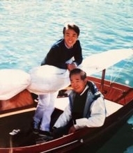 父は元都知事、弟は環境大臣…政界引退の68歳〝意外な愛車〟披露に衝撃「びっくり」「機能面で言えばこれが最高」「ベストチョイス」