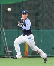 西武ドラフト3位ルーキー秋山俊の現在地「秋山のところに行ったら大丈夫という安心感を…」デビュー戦で犯したミスを糧に