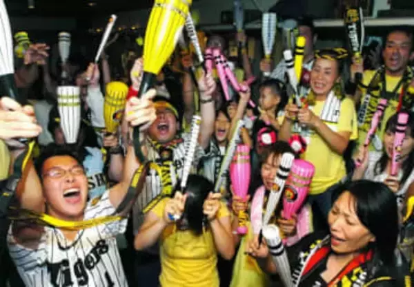 「腕のゴツさよ…」「メンツ!!!えぐっ」21年前阪神Vメンバーの新年会が話題