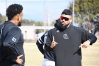 ソフトバンクのロベルト・オスナ激痩せ登場も「実は…」自信満々のキャンプ合流