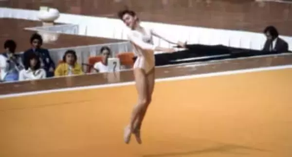 「えええ…」ナディア・コマネチさん〝64歳のレオタード姿〟に騒然！「面影ある」「体型維持に驚き」ビートたけしのギャグが一世風靡