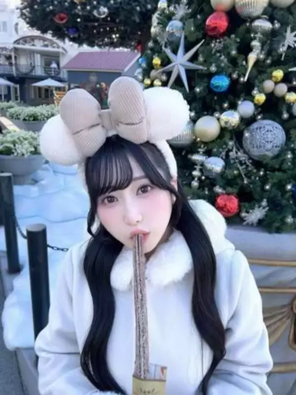 限界面積ビキニ姿のグラドル・つぶらあいが話題「これじゃもう水着いらないでしょう」「人生捧げちゃう勢いですよマジで」