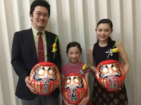 6歳の衝撃デビューから15年…月9〝初出演〟伊東蒼の雰囲気がらりショットに「白衣お似合い」「名作確定！」「ダイスキ♡」