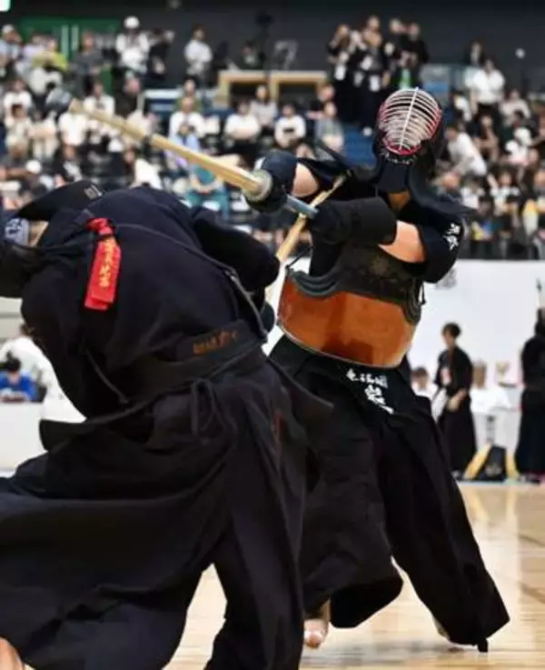 【玉竜旗高校剣道大会　男子】春の全国２位東福岡、日本一へ危なげなくスタート　先鋒が3人抜き