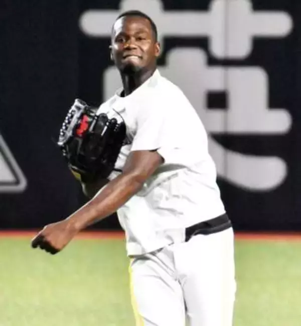 「早ければ来週には」ソフトバンク・モイネロ、実戦復帰も秒読み段階　倉野信次投手コーチが現状を説明