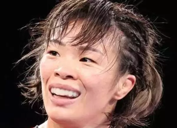 五輪2連覇⇒2児の母に!〝雰囲気一変〟レスリング川井梨紗子さん〝夫婦顔出し2S〟に「素敵」「長いお付き合い」「もうそんな…」「ママで世界一！本当にすごい」の声