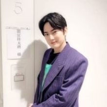 「見た目変わりすぎてて…」「本当に?」間宮祥太朗〝ヒゲ変貌〟最新ショットに驚き「誰かと思った」「これで見納めかと思うと…」「見れば見るほどクセに笑笑」