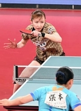 早田ひなが4年ぶり黒星、史上4人目V4はならず…張本美和が悲願の初V　37大会ぶりジュニアとの2冠【卓球全日本選手権】