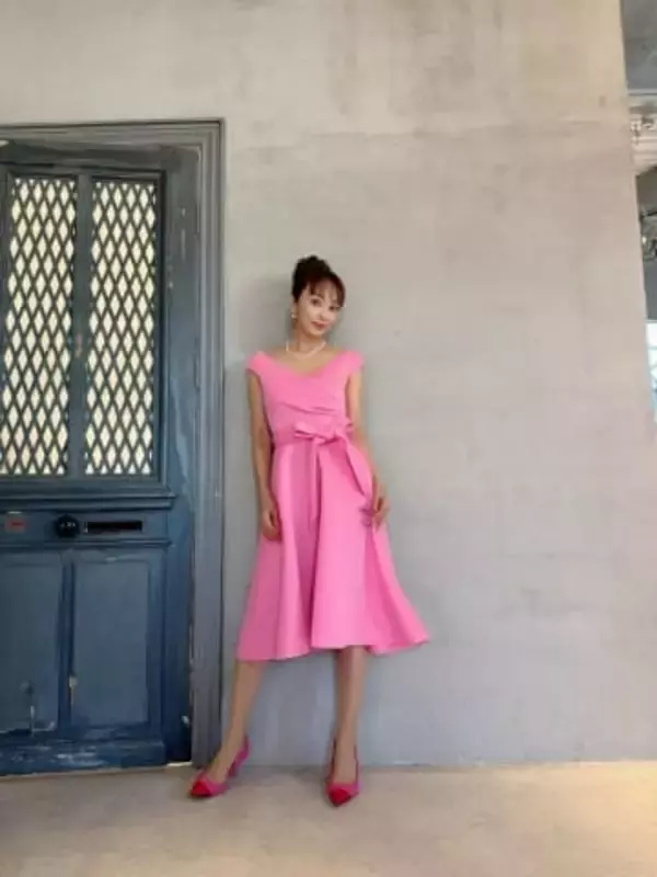 父は東大卒官僚、夫は年商2000億円の大企業の御曹司、移動はヘリコプター…50歳タレント神田うの〝優雅なお稽古〟近影に「羨ましい」「憧れる」の声