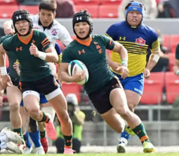 3人の兄を追いかけて東福岡へ　約50メートルを独走し見せ場をつくったWTB「家族みんな『ナイス』と言ってくれる」【全国高校ラグビー】