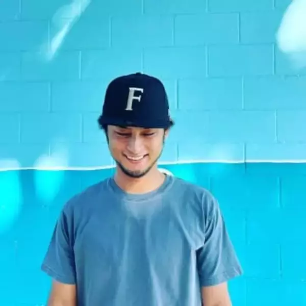 「パパ♡」ダルビッシュ有＆山本聖子さん〝密着2ショット〟！結婚10年目もラブラブ姿に「大好きがあふれてる」「表情が柔らかくなって」反響続々