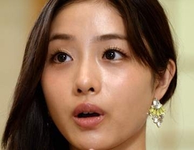 「本当に石原さとみ？」「えぐいな」39歳・2児の母、石原さとみ〝3姉妹最新ショット〟に「レベル違う」「ガラリと変わる表情…」と反響