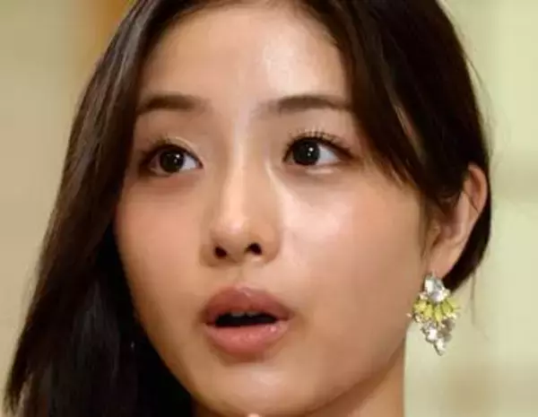 「本当に石原さとみ？」「えぐいな」39歳・2児の母、石原さとみ〝3姉妹最新ショット〟に「レベル違う」「ガラリと変わる表情…」と反響