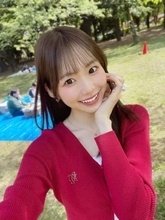 「あ、見えちゃった」10頭身モデル八伏紗世〝チラ見せショット〟に「おなかを冷やさないように！」「あ、見えてる見えてる」の声