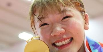「覚悟感じます」レスリング鏡優翔〝顔＜腕〟別人級オシャレ姿に「包み隠さずイイ」「イカつい腕なのに…」「うぅ〜締められたい！」の声
