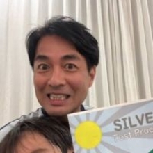 「35年ぶりの再会」昨年フジテレビ退社の西岡孝洋、同級生〝お笑い芸人の妻〟との中学校以来の再会に「すごい方々がたくさん」