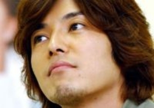 「顔が全然違う…」藤木直人〝ほっそり〟来店写真に反響「ずいぶん印象違うな」「雰囲気ある」