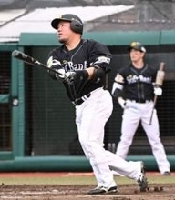 ソフトバンク山川穂高が4試合ぶり3号ソロ　試合を一時振り出しに戻す豪快同点弾