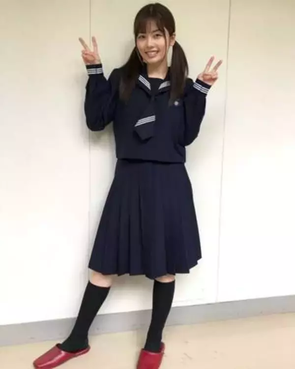 「どう見ても本人に見えん」「ほんまに!?」突然の〝激変〟ショット…小芝風花、29歳誕生日〝意味深投稿〟に騒然「この写真、全くの別人!」「元の顔を思い出せない」