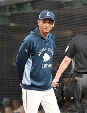 西武の西口文也監督が3拠点キャンプを説明　投手と野手を振り分けへ