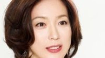 「奇跡の御歳92歳にただただ感涙」無名塾出身の若村麻由美〝仲代達矢さんとの2ショット〟に反響「素晴らしい出会い」「深い深い絆で…」