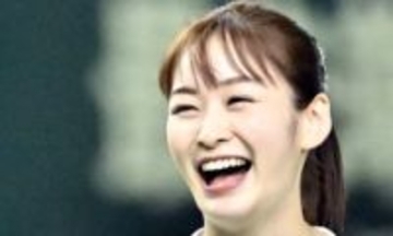 「この化粧をしても清潔感が勝るの凄いね」岩田絵里奈アナ、衝撃コスプレショットに反響「すげーっ！」「チャレンジ精神を感じますね」