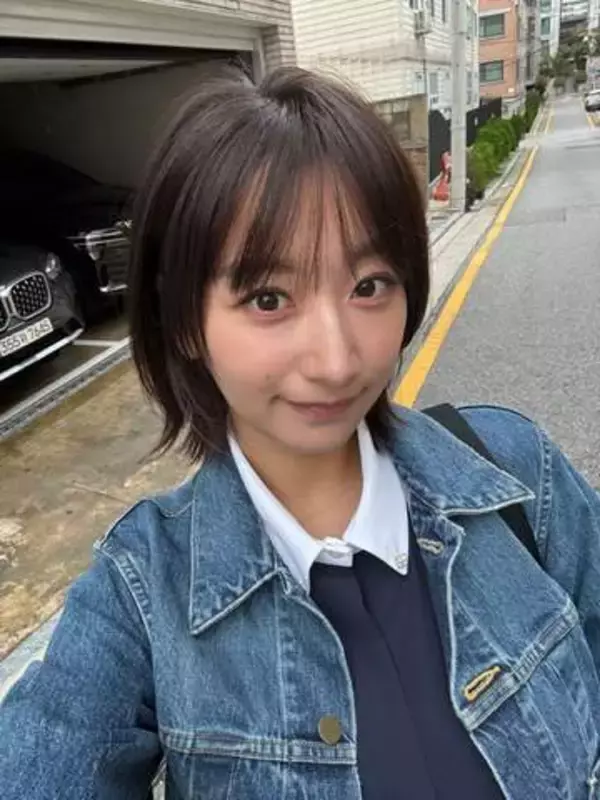 「みんなこういうのが好きなのか」と自ら…グラデミー賞大賞の榎原依那〝圧巻のグラビア〟に大反響「たまらんのよ」「確かに魅力的」