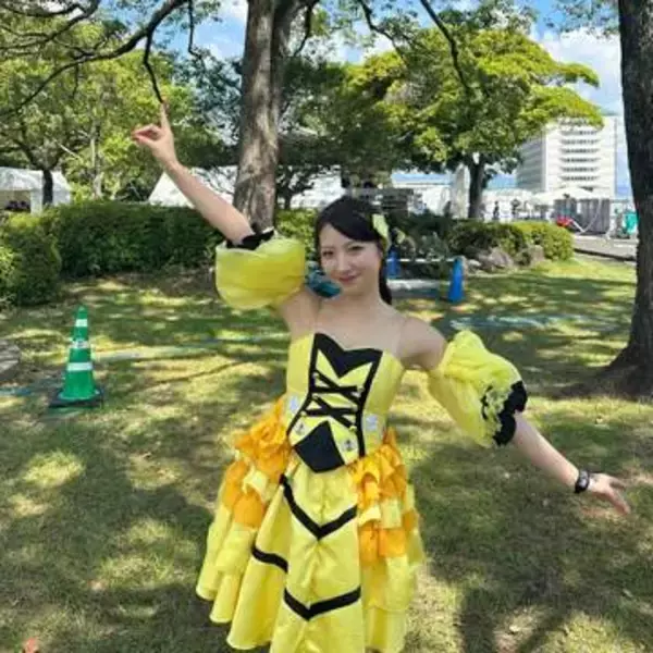 「ごっついですね」「ホンマもん」元自衛隊アイドル・豊崎リリー〝巨大すぎる相棒〟再会ショットに「運転されてて凄いと感心」