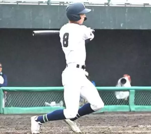 沖縄尚学が2試合連続コールド勝ちで4強進出　10安打8得点と打線が奮起　【高校野球春季九州大会】