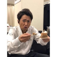 「嵐大好きなの伝わる」「大野智の不器用な愛」開設サロン〝ロゴのデザイン〟にファン涙「最高の演出ありがとう」「個性出てて好き」