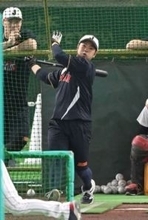 「修正の時間もない」不振のソフトバンク近藤健介は出番なし　試合前は倍スイング　井端監督「下を向くことなくやってくれている」【WBC】