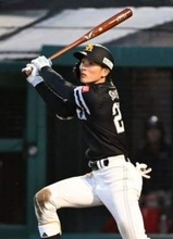 楽天本拠地の楽天モバイル最強パーク宮城で珍事　試合中に左翼フェンス裏から花火噴射でプレー中断