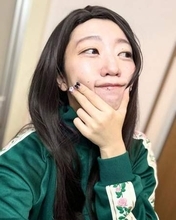 「当たるなんて」「すごい！」特賞ゲット…でか美ちゃん〝がん見する〟キャラ激写に反響「頭かわいすぎます」
