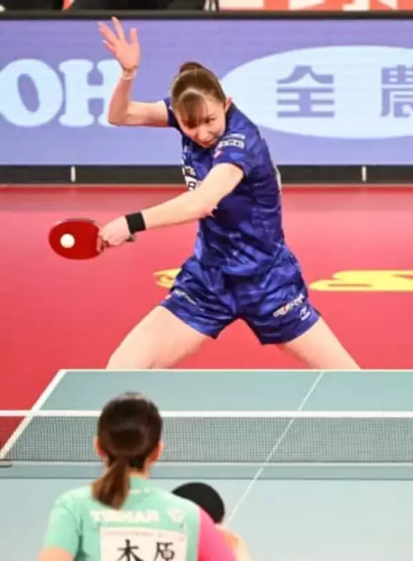 史上4人目の4連覇目指す早田ひな、木原美悠を破り5大会連続のファイナル進出【卓球全日本選手権】