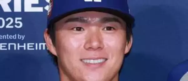 「エースのフードでジェンガをする正捕手」山本由伸〝試合中のイタズラ被害〟動画に「大谷の笑顔がすべて物語をっている」「どれくらいたまると気づくのかな」の声