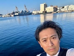 10代の後ろ髪伸ばしリーゼント写真も公開！元TOKIO・山口達也のYouTubeが話題「別人すぎる笑」「高校時代の写真エモすぎ」「おっさんには本当沁みる動画」
