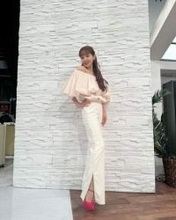 父は東大卒の元官僚、大企業社長とセレブ婚、国内外で結婚式9回…51歳神田うの〝豪華な誕生日会〟に「凄いな…」「仲良い家族の様子が素敵」の声