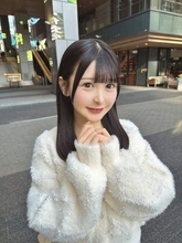 「ウエスト53cm体重38kg」と公表…アイドル悠希こころ〝へそ出しチビTショット〟に「頼むから、たくさん食べてくれ」「ビビる」