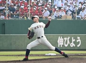 日南学園が8年ぶりの甲子園！　19安打11得点と打線が爆発　投手陣は完封リレーで甲子園出場に花添える