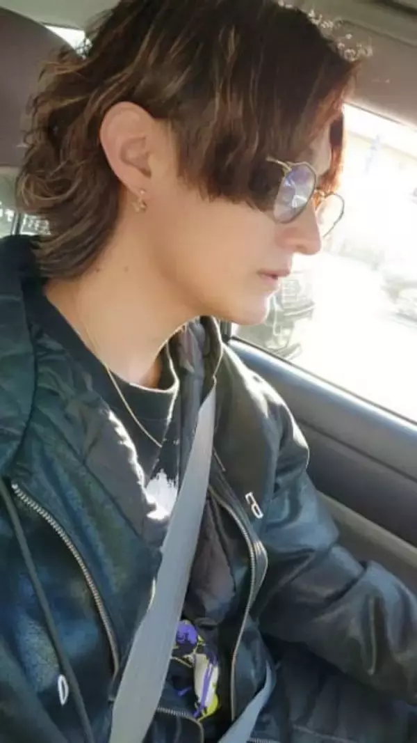 〝駐車後24時間最大1400円〟表示⇒8時間で高額請求…見逃した〝小さな表示〟に「気づくかよ」「これは勘違いしちゃう」「まだ良心的」反応様々　YouTuberトミの投稿が話題