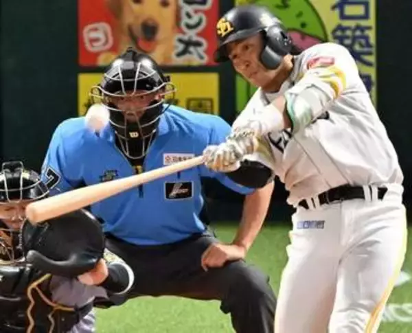 「プロである以上、きついときもやるしかない」　ソフトバンク野村勇が2打席連発　打率1割台と苦しみながら続けた早出練習