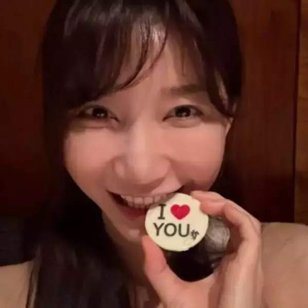 「変わりましたな〜」生放送〝降板〟騒動から6年…小倉ゆうか、グラビアショットに反響「ビジュすこすぎて永遠に見れる」「ギャップが良いのよ」